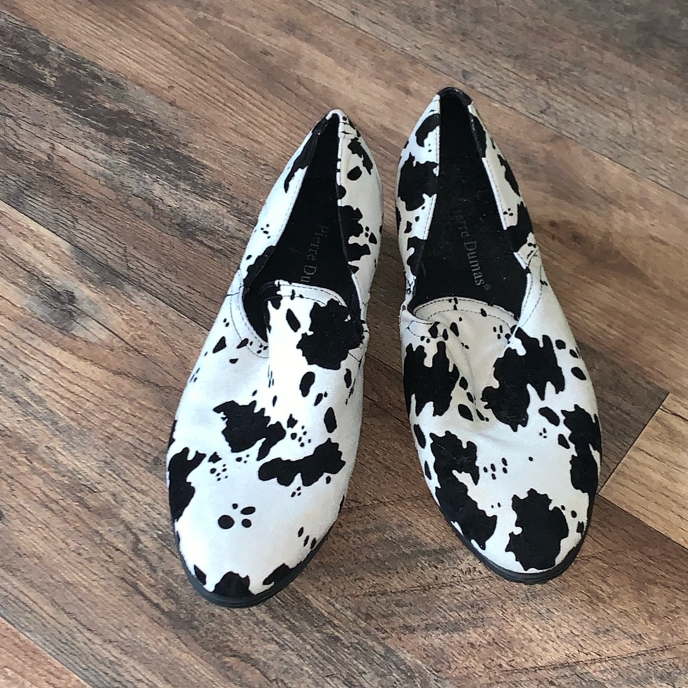 Pierre Dumas “may” cow printed shoes size 8